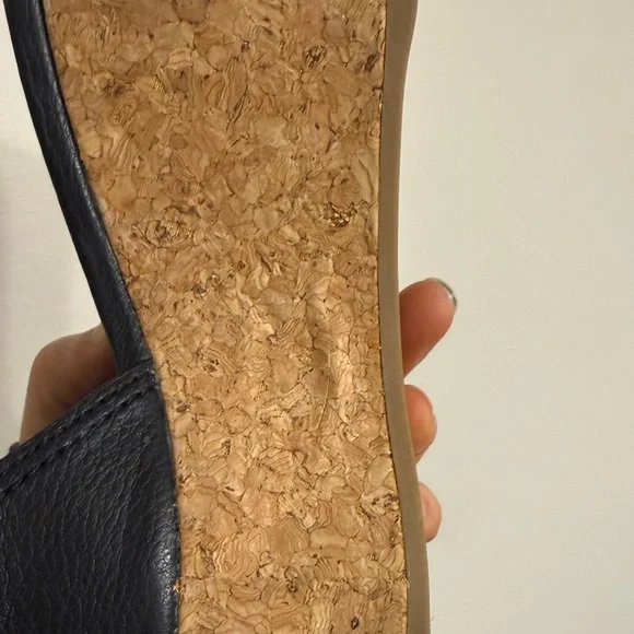 DKNY Black Women's Slide Sandals - Picture 3 of 9